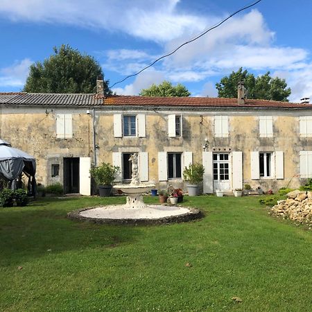 Les Geais Bed & Breakfast Saint-Pierre-la-Noue Luaran gambar